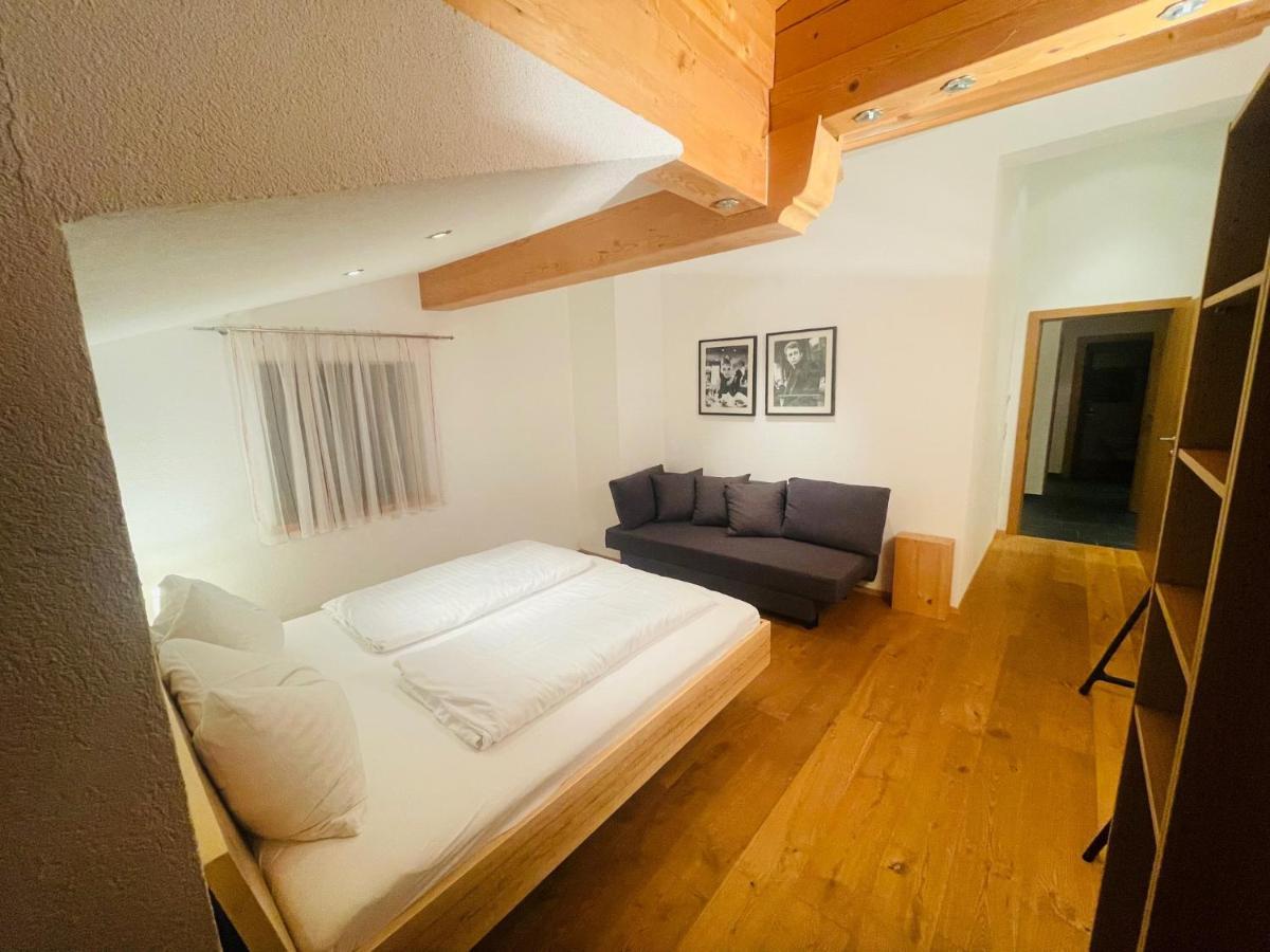 Natursport Heutal Appartements Ski-In & Ski-Out Unken Exterior photo