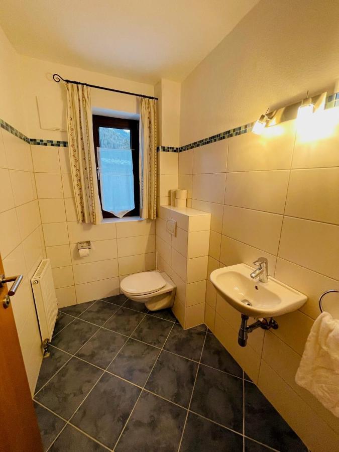Natursport Heutal Appartements Ski-In & Ski-Out Unken Exterior photo