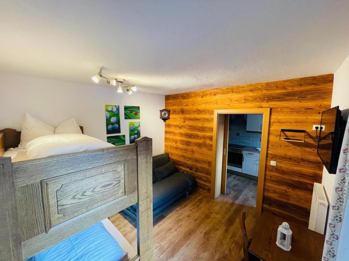 Natursport Heutal Appartements Ski-In & Ski-Out Unken Exterior photo